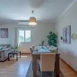 Maadi Stylish Modern Apartment 7