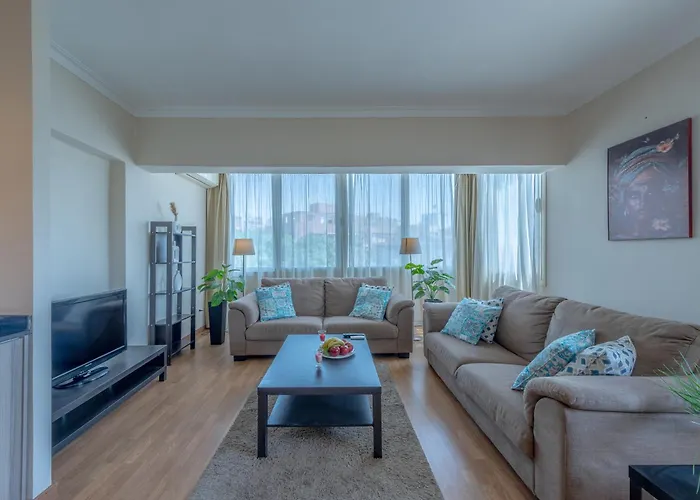 Maadi Stylish Modern Apartment 7